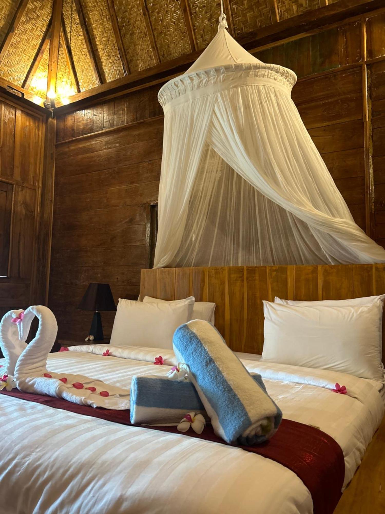 Unzipp Bungalows Gili Air Bagian luar foto