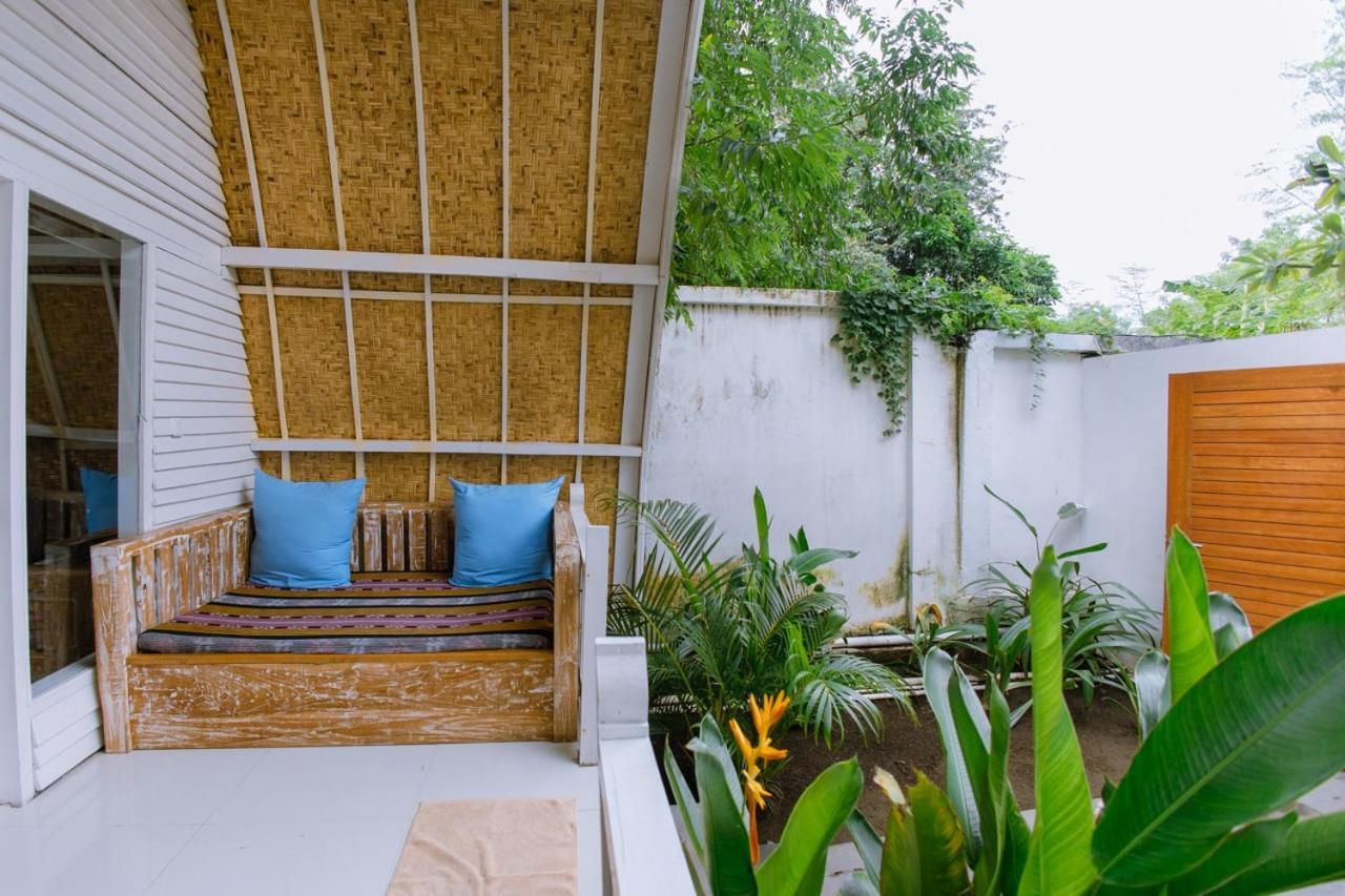 Unzipp Bungalows Gili Air Bagian luar foto